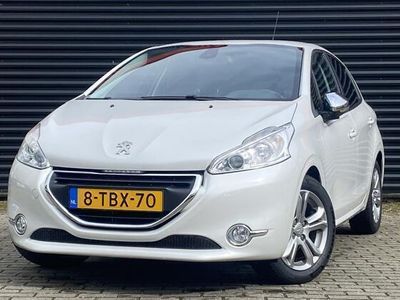 tweedehands Peugeot 208 1.2 e-VTi | Automaat |Navigatie | Airconditioning