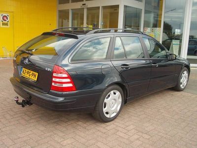 Mercedes C200