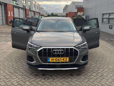 Grijs Gebruikt 2020 Audi Q3 Proline SUV | € 26.000 (Eerlijke prijs)