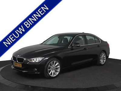 Zwart Occasion 2013 BMW 320 Efficient Dynamics Sedan | € 9.350 (Eerlijke prijs)