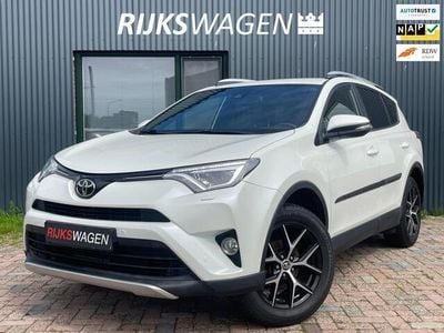 Wit Occasion 2016 Toyota RAV4 Executive SUV | € 21.950 (Iets duurder)