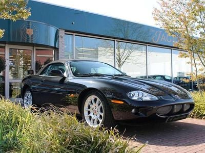Jaguar XKR
