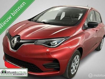 Rood Occasion 2020 Renault Zoe Life Hatchback | € 10.445 (Goede deal)