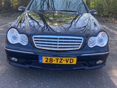 Mercedes C180