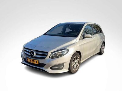 Zilver Gebruikt 2016 Mercedes B180 Style MPV | € 16.900 (Iets duurder)