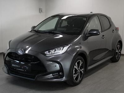 Grijs Nieuw 2025 Toyota Yaris Comfort Hatchback | € 29.945 (Eerlijke prijs)