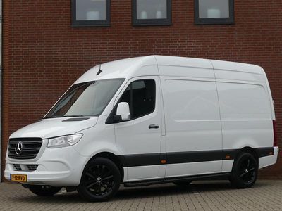 Wit Occasion 2023 Mercedes Sprinter Van | € 35.950 (Goede deal)