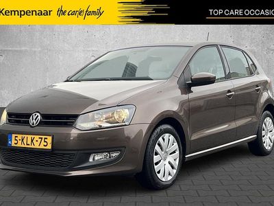 Bruin (metallic) Gebruikt 2013 VW Polo Comfortline Hatchback | € 8.950 (Eerlijke prijs)