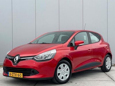 tweedehands Renault Clio IV 0.9 TCe Expression | Navi | Airco | Cruise control | Bluetooth