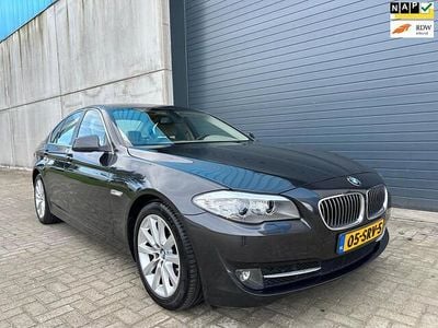 BMW 523