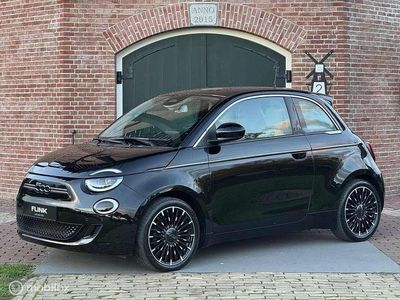 Zwart Gebruikt 2021 Fiat 500e La Prima Hatchback | € 20.950 (Eerlijke prijs)