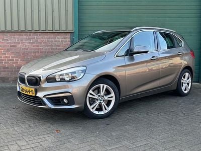Grijs Gebruikt 2015 BMW 218 Luxury Line Stationwagen | € 7.950 (Eerlijke prijs)