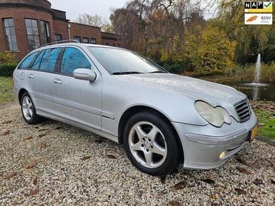 Mercedes C200