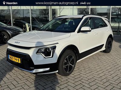 Wit Occasion 2025 Kia Niro SUV | € 32.945 (Goede deal)
