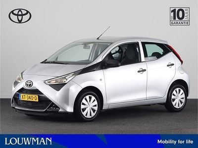 Licht grijs metallic Occasion 2019 Toyota Aygo Hatchback | € 9.200 (Goede deal)