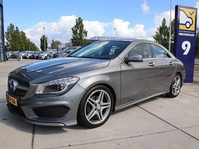 Grijs Gebruikt 2013 Mercedes CLA200 AMG line Sedan | € 16.949 (Eerlijke prijs)