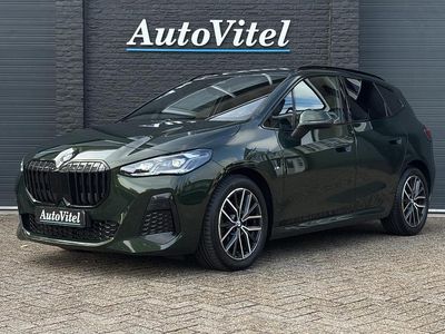 Groen Gebruikt 2023 BMW 218 M Sport Stationwagen | € 30.945 (Duur)