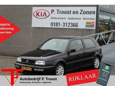 tweedehands VW Golf III 2.0 GTI Uniek/Elek. pakket/LM velgen/Radio A.S MAANDAG 2E PINKSTERDAG GEOPEND VAN 12:00 TOT 16:00 (ALLEEN DE VESTIGING HELLEVOETSLUIS)