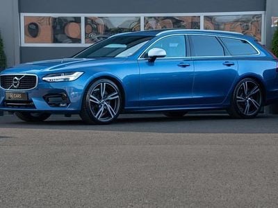 Blauw Gebruikt 2020 Volvo V90 R-Design Stationwagen | € 33.950 (Eerlijke prijs)