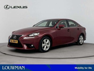 Lexus IS300h