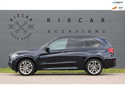 Zwart (metallic) Occasion 2015 BMW X5 Executive SUV | € 26.940 (Eerlijke prijs)
