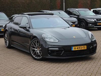Grijs (metallic) Occasion 2020 Porsche Panamera Sport Turismo Stationwagen | € 65.950 (Goede deal)