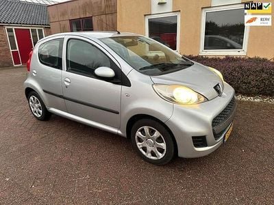 Occasion Peugeot 107 68 PK (50 kW) 2009 Grijs Hatchback