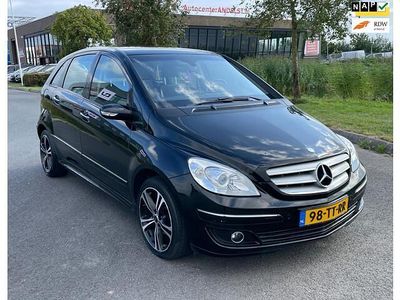 Mercedes B150