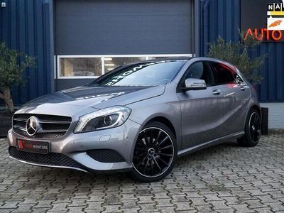 Occasion Mercedes A180 Ambition 122 PK (89 kW) 2013 Grijs, metallic lak Hatchback