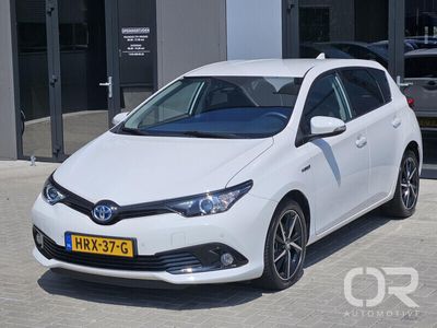 Toyota Auris Hybrid