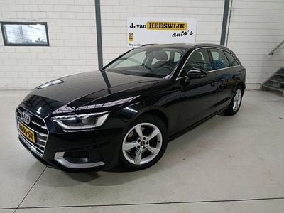 Zwart Gebruikt 2023 Audi A4 Advanced Stationwagen | € 32.950 (Goede deal)