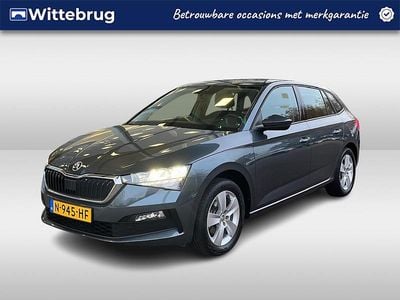 Grijs Gebruikt 2021 Skoda Scala Ambition Hatchback | € 16.750 (Eerlijke prijs)
