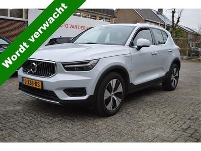 Grijs (metallic) Gebruikt 2021 Volvo XC40 Inscription SUV | € 22.890 (Super prijs)