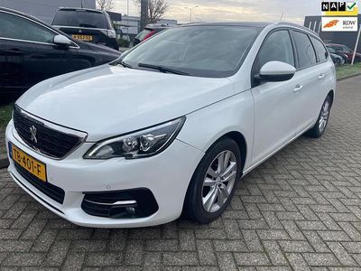 Occasion Peugeot 308 SW 120 PK (88 kW) 2018 Wit Stationwagen
