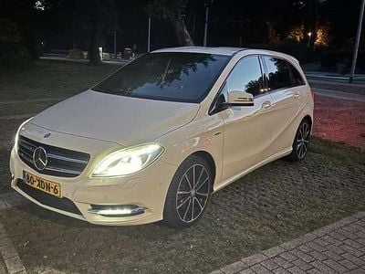 Mercedes B180