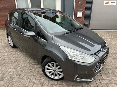 Grijs (metallic) Occasion 2016 Ford B-MAX Titanium MPV | € 9.750 (Goede deal)