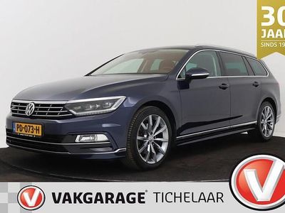 Blauw Occasion 2017 VW Passat Highline Stationwagen | € 17.345 (Iets duurder)