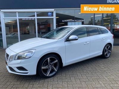 tweedehands Volvo V60 1.6 T3 MOMENTUM