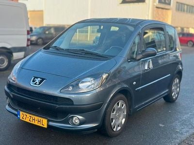 Occasion 2008 Peugeot 1007 MPV | € 3.950 (Eerlijke prijs)