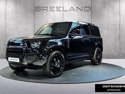Santorini black (zwart metallic)zwart Gebruikt 2025 Land Rover Defender SE Dynamic SUV | € 98.900 (Goede deal)