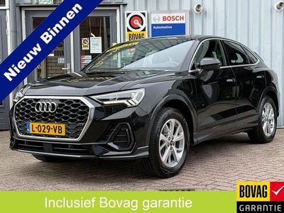 Zwart Gebruikt 2021 Audi Q3 Business SUV | € 31.950