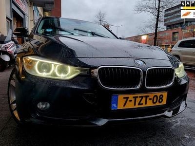 Zwart Gebruikt 2014 BMW 316 Executive Sedan | € 7.995 (Goede deal)
