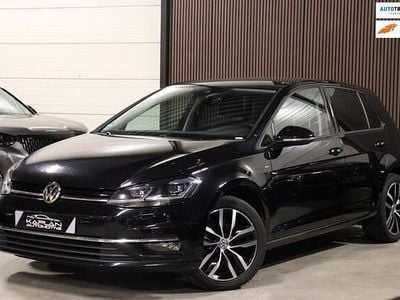 Zwart Gebruikt 2018 VW Golf VII Join Hatchback | € 14.950 (Eerlijke prijs)