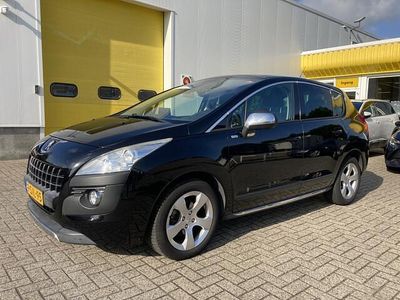 Zwart (metallic) Occasion 2013 Peugeot 3008 Style MPV | € 7.950 (Duur)