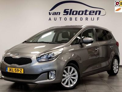 Grijs (metallic) Gebruikt 2016 Kia Carens MPV | € 13.950 (Eerlijke prijs)