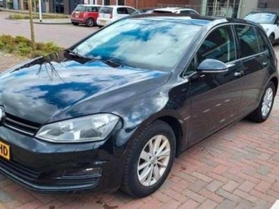 Zwart Gebruikt 2013 VW Golf VII Trendline Stationwagen | € 7.199 (Eerlijke prijs)