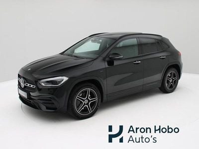 Zwart (metallic) Gebruikt 2021 Mercedes GLA250 AMG SUV | € 35.950 (Eerlijke prijs)