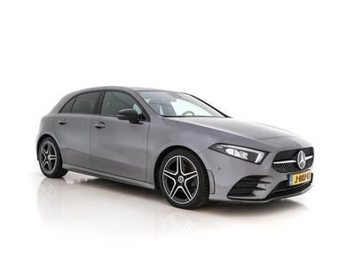 Mountain gray (grijs metallic) Gebruikt 2020 Mercedes A180 Business Hatchback | € 19.445 (Duur)