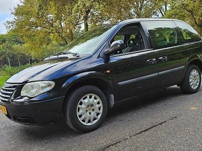 Zwart Gebruikt 2006 Chrysler Voyager MPV | € 3.950 (Iets duurder)