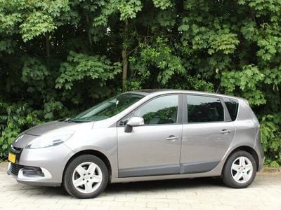 Occasion Renault Scénic III Expression 116 PK (85 kW) 2012 Grijs MPV